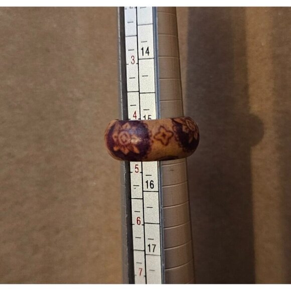 Size 4.5 Real Wood Unisex Ring Handcrafted Matte Finish Minimalist Jewelry - Picture 4 of 4